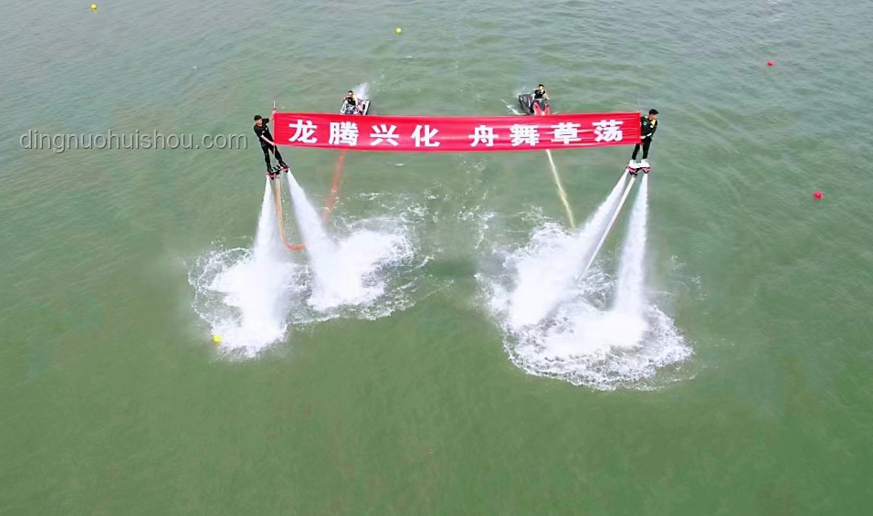 🚀从旁观者到参与者：龙舟赛的新玩法，你也能驾驭的激情航程